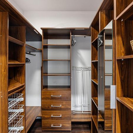 Spacious Studio Ac View Pokorna 2 Parking Варшава Екстериор снимка