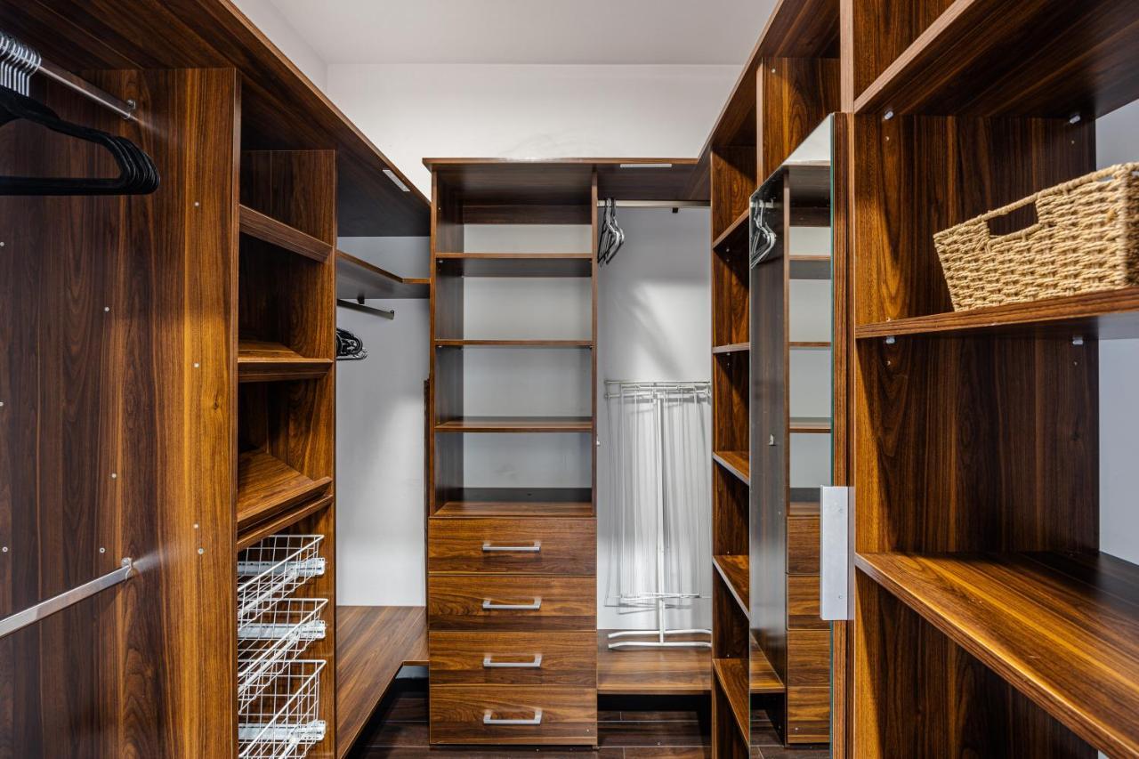 Spacious Studio Ac View Pokorna 2 Parking Варшава Екстериор снимка